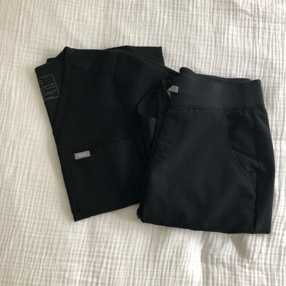 Black Figs Scrubs